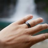 6mm Black carbon fibre wedding ring with a palladium inlay