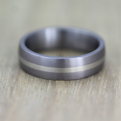 tantalum ring with palladium inlay