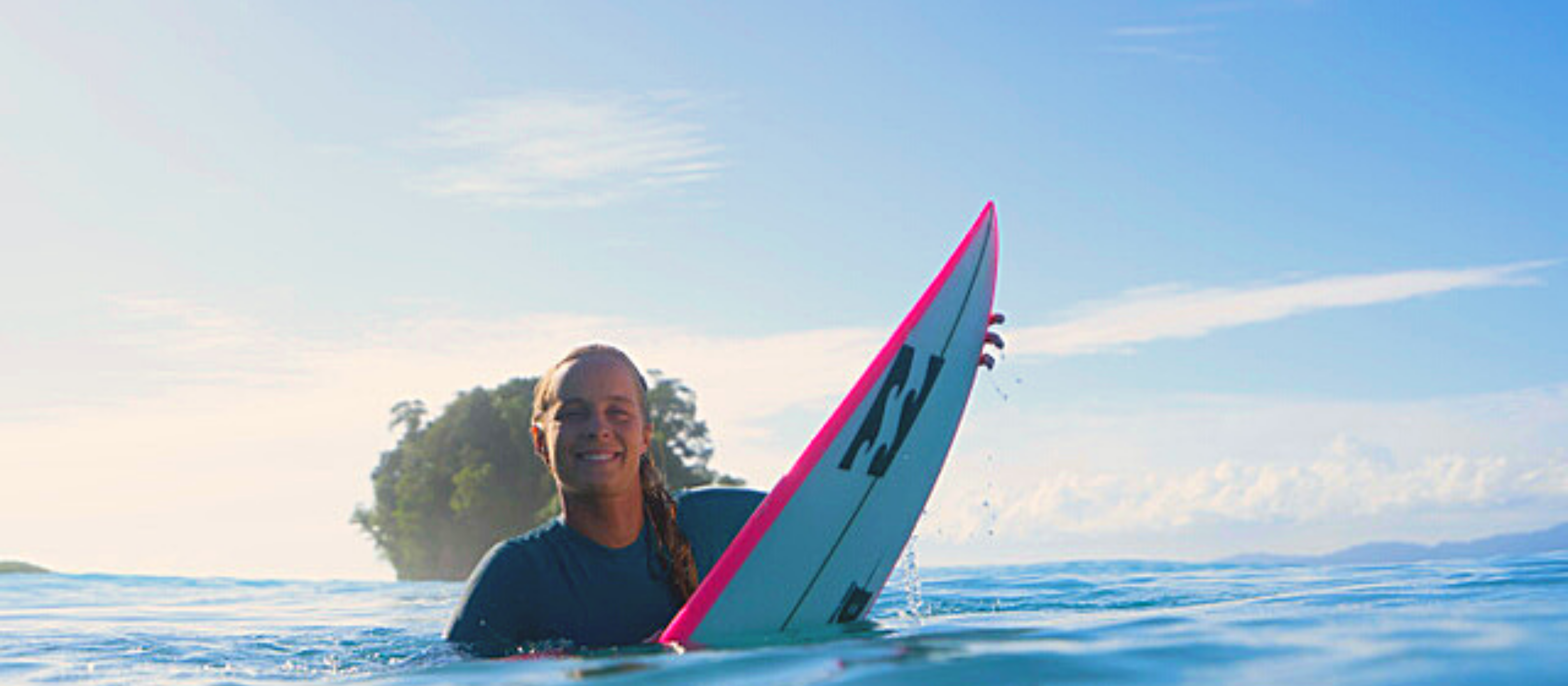 Professional Womens Surfer Australian Isabella Nichols Surflogic Hardware Aus NZ