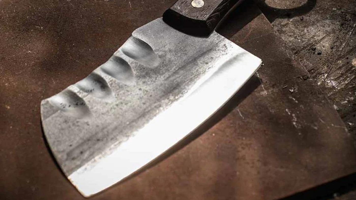 Suratu is a good quality chef kitchen butcher best knife