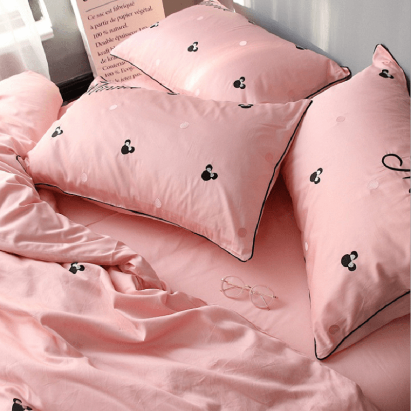 Mickey Kiss Minnie Bedding Set F Ustreetstyle