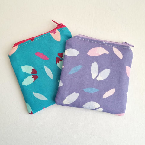 star flower fabric beginner pouch in teal and mauve