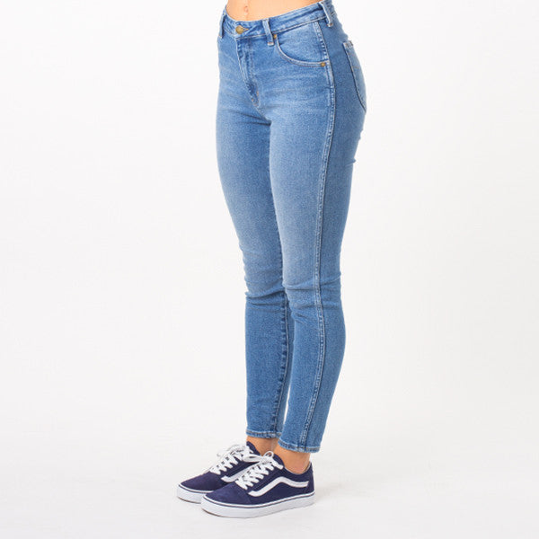 Womens Jeans NZ | Womens Denim | Shop Online