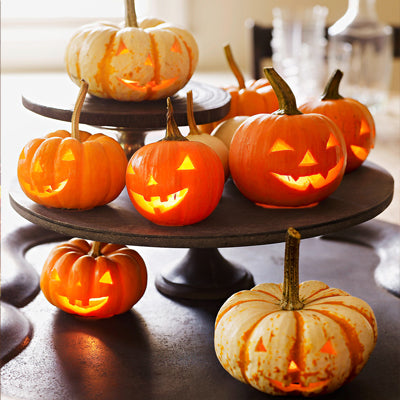 Set a Spooky Halloween Table