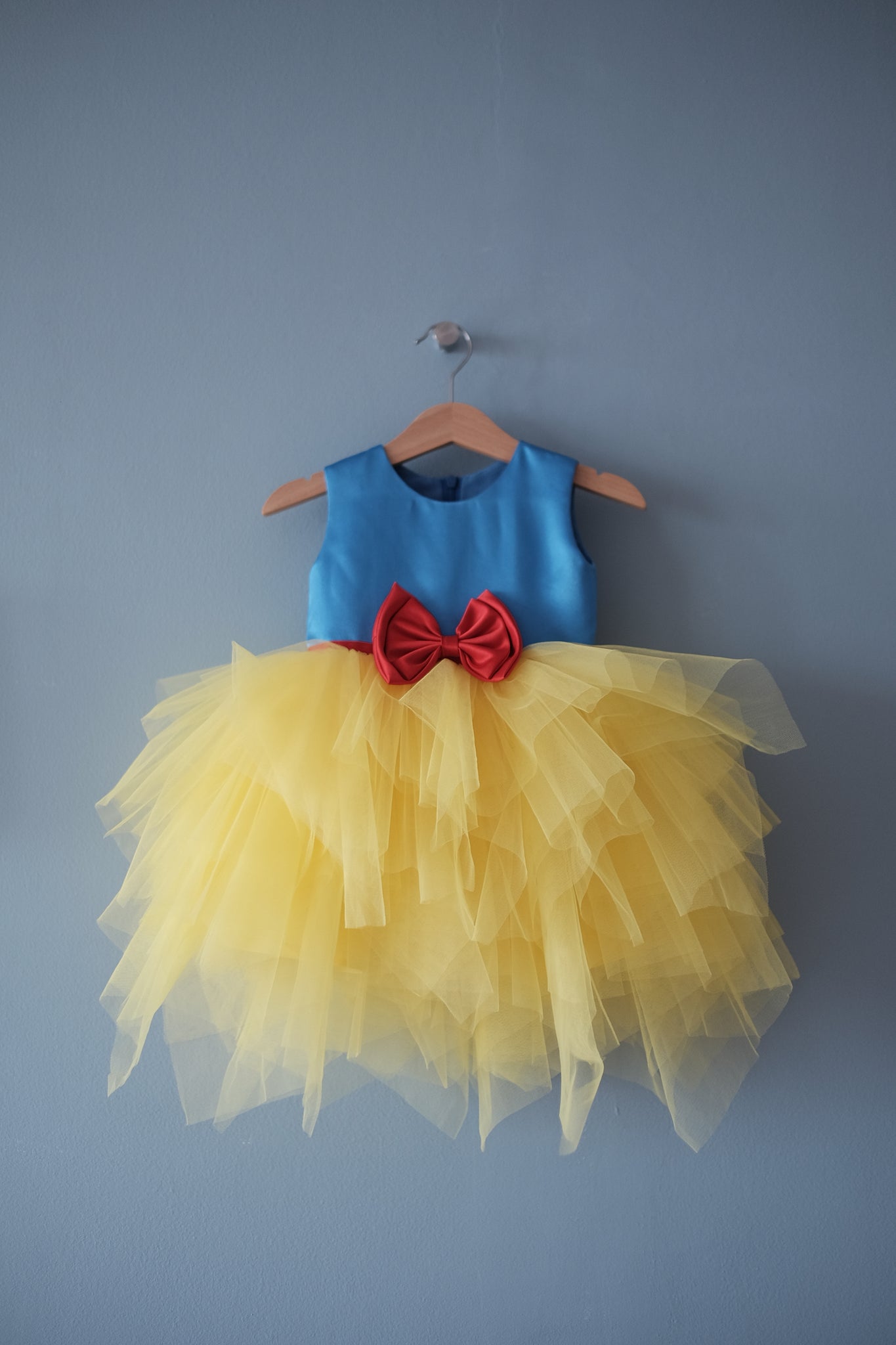 snow white party dress