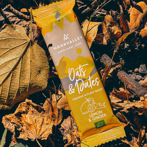 Organic Oats and dates bar - lemon and ginger flavour