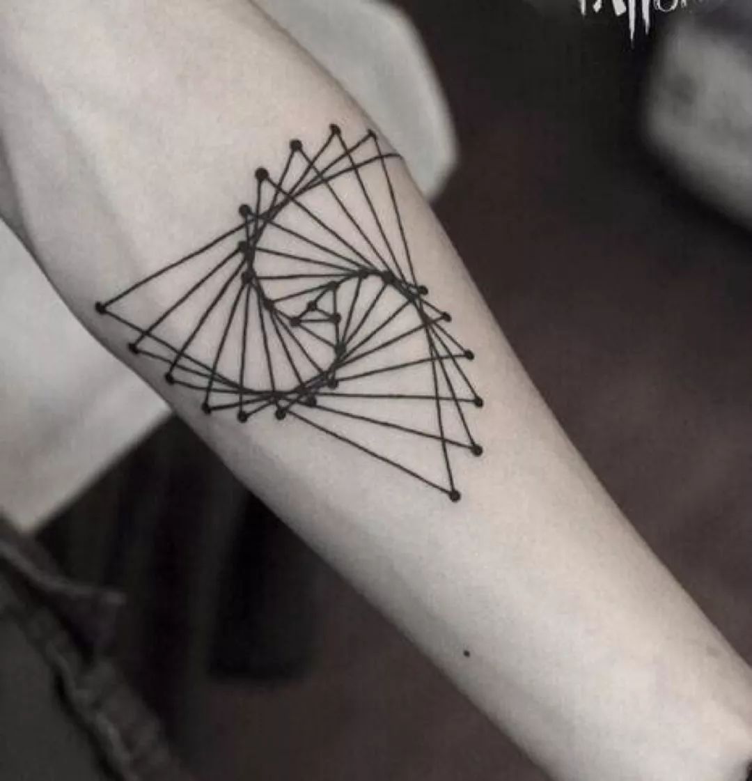 Geometric tattoo