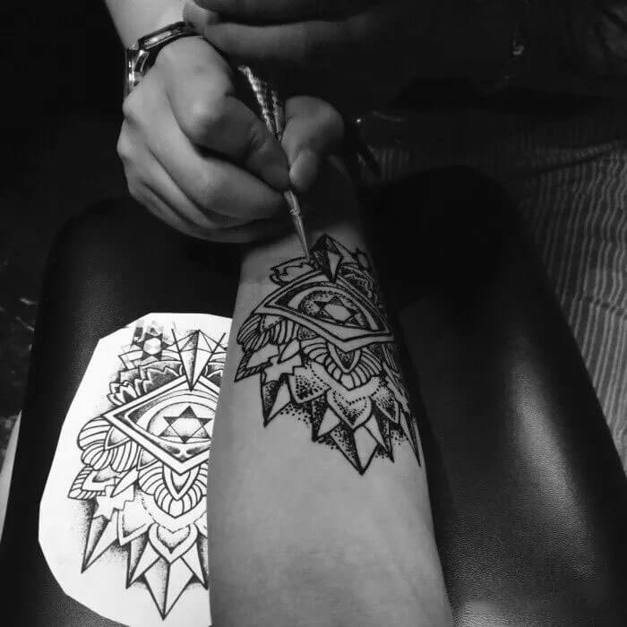 henna tattoo