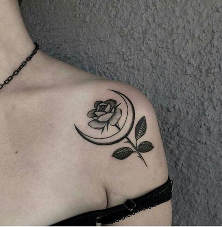 small-shoulder-tattoo-for-women