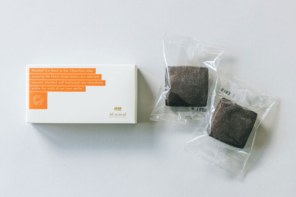 Minimalの「チョコレートサンドクッキー」のパッケージデザイン