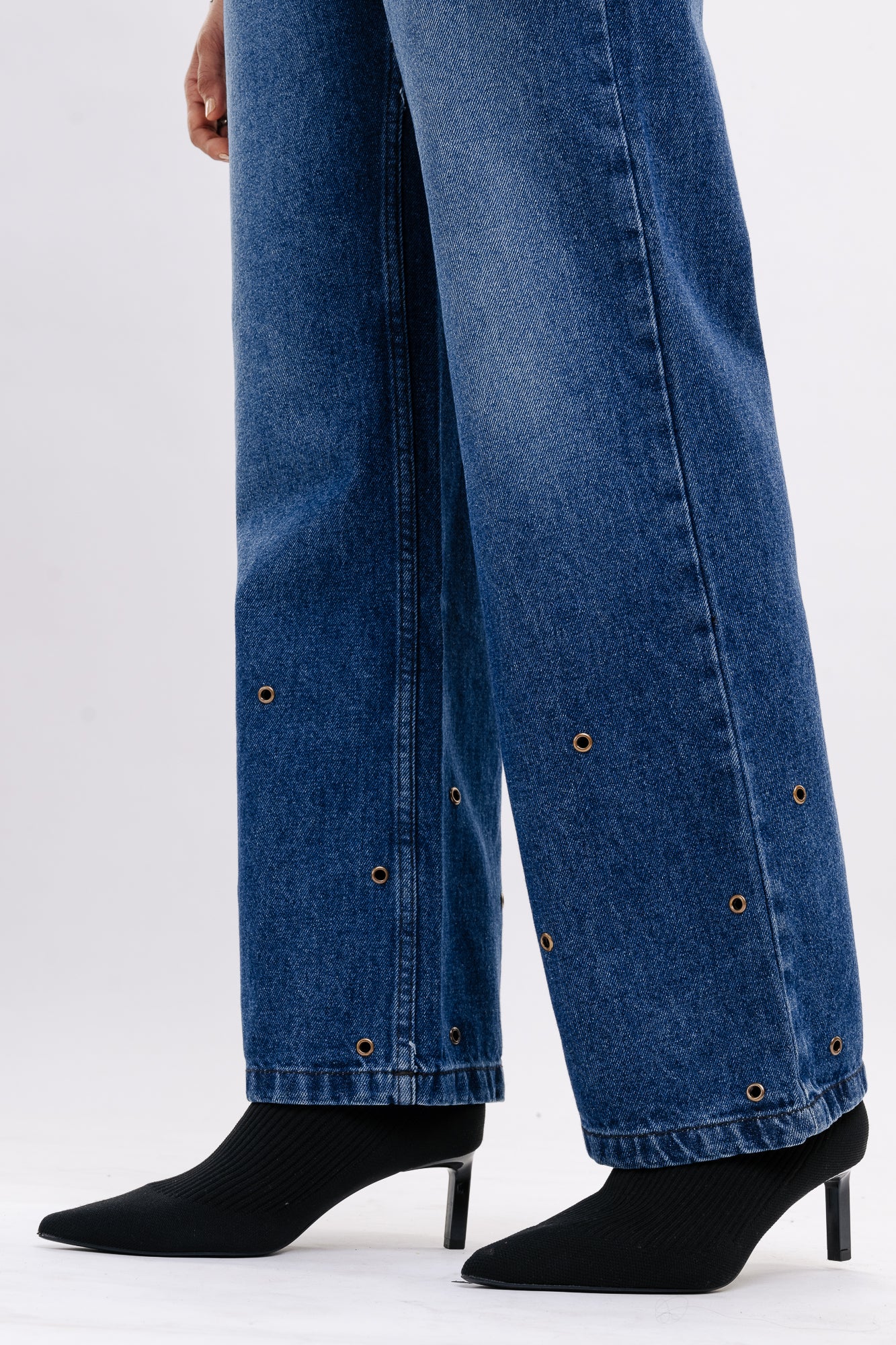 Eyelet Detailed Wide Jeans