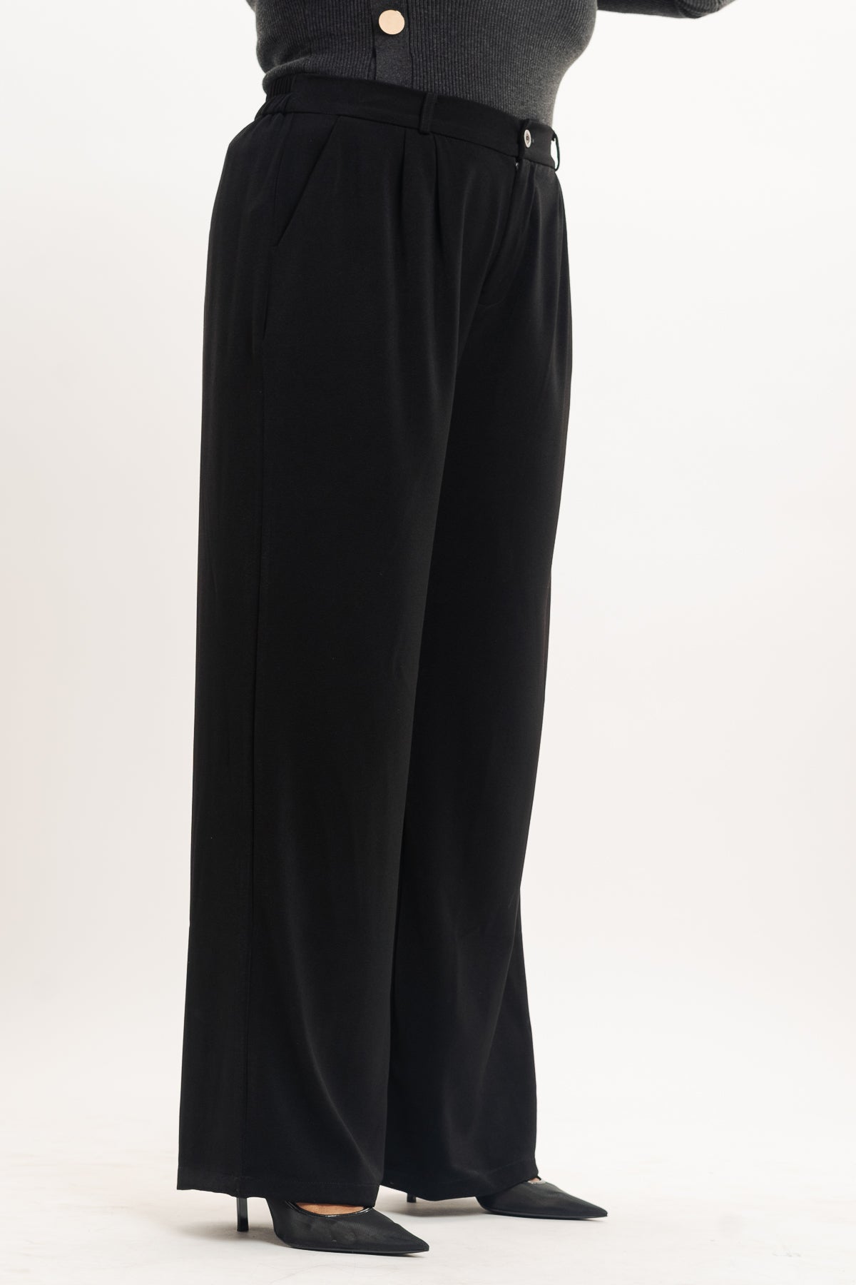 Black Pleated Straight Fit Curve Korean Pant