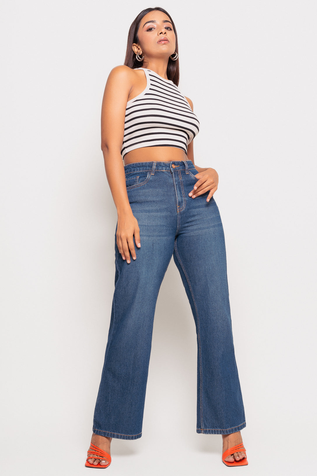 CLASSIC SLOUCHY JEANS