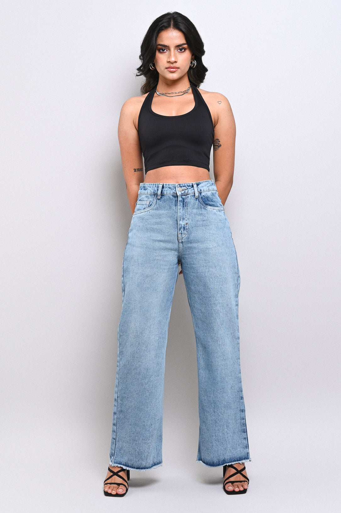 CLASSIC SLOUCHY JEANS