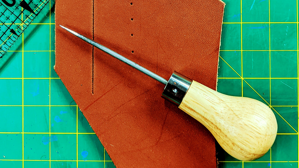 What Tools Do I Need? // Leather Craft 101 // EP02 Essential Tools for  Beginners 