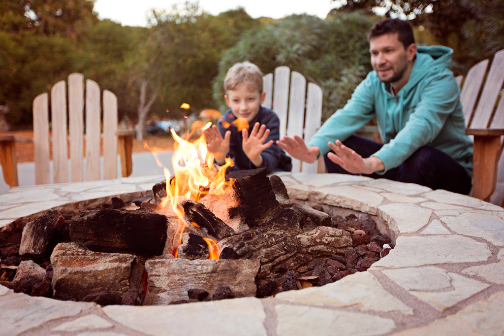 Prepare your outdoor kitchen for grilling in cold weather