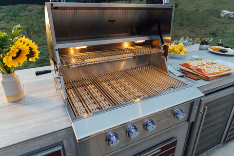A clean grill is the best way to minimize flare-ups