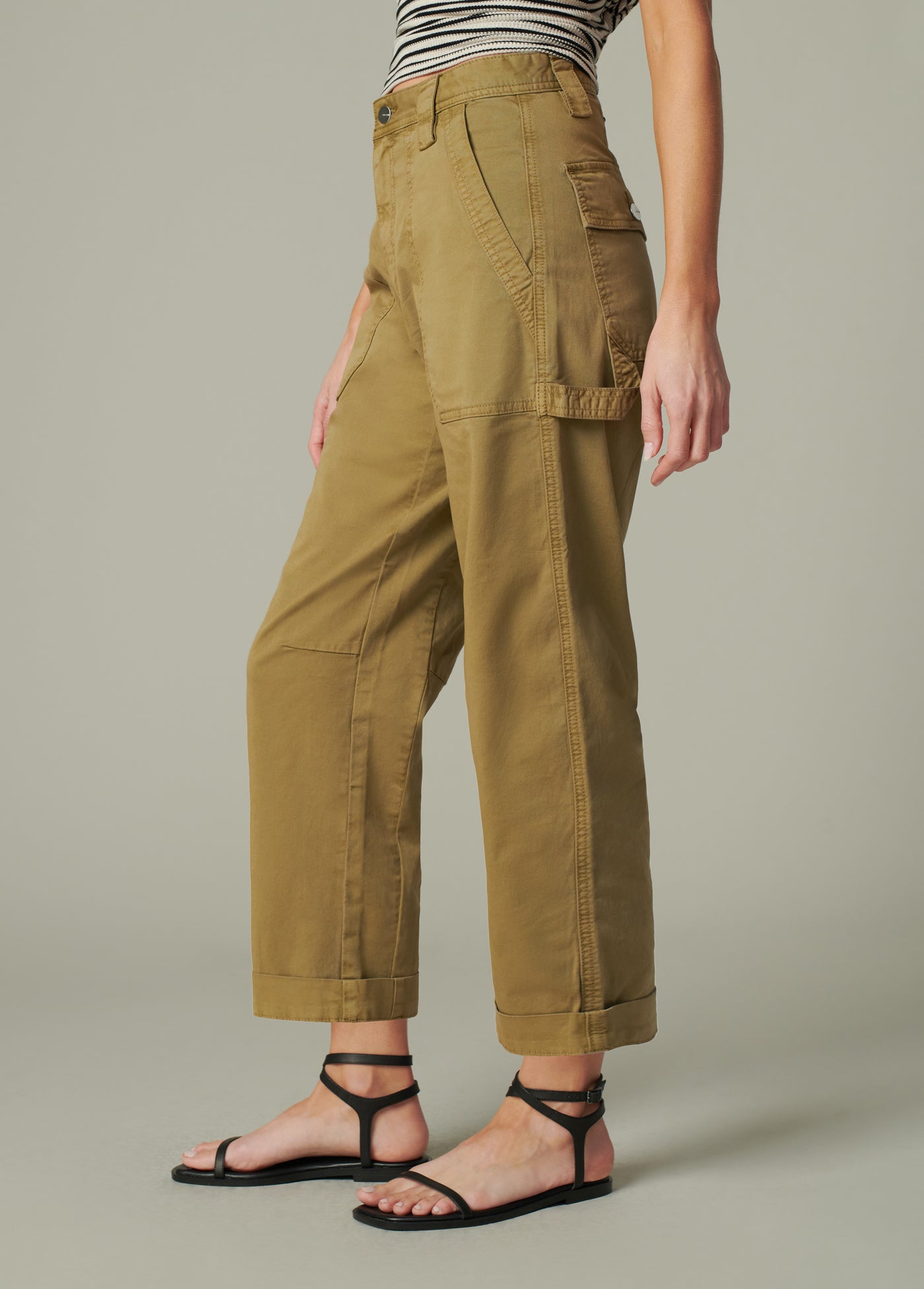 THE RELAXED CARPENTER PANT