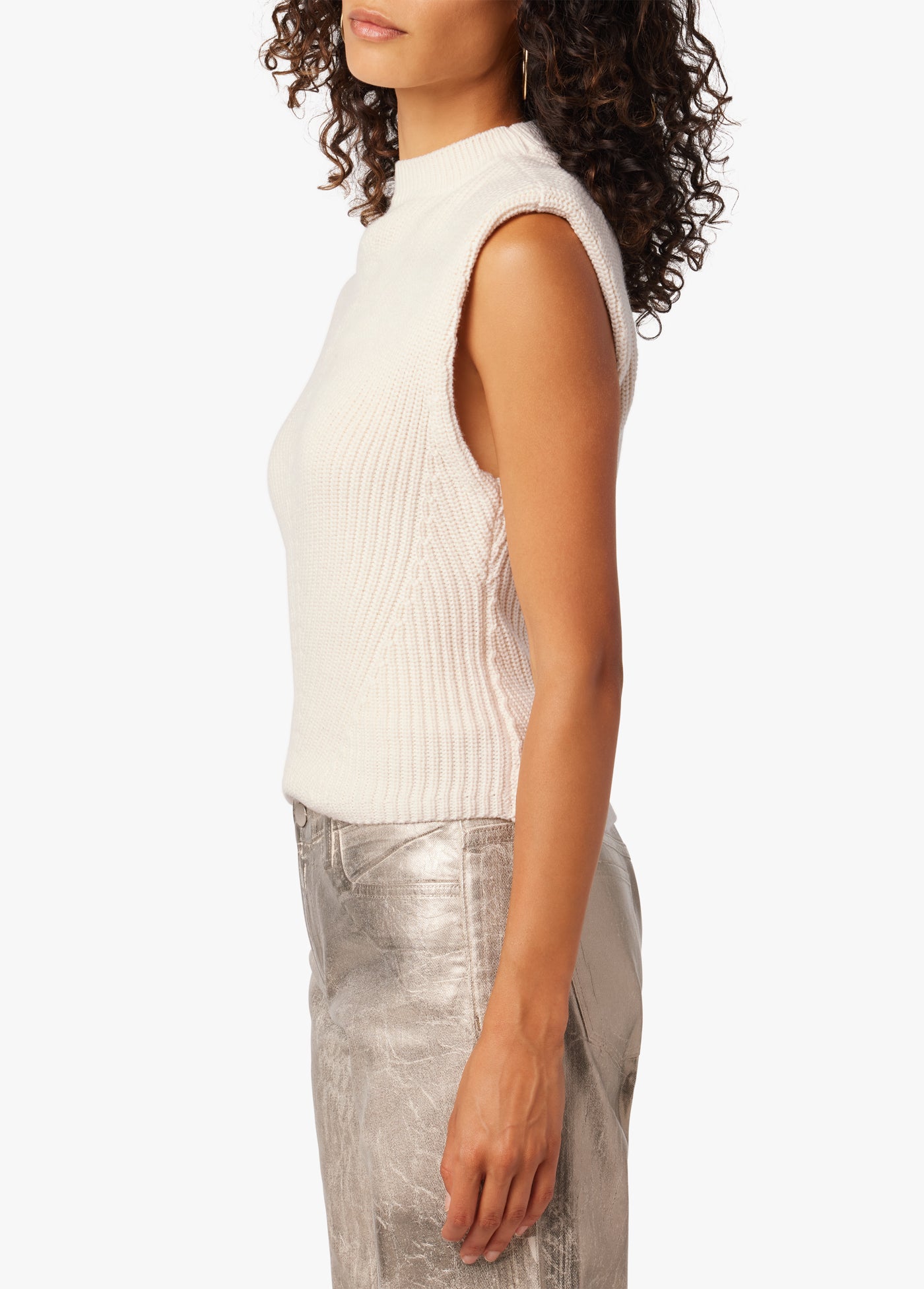 THE MOIRA SLEEVELESS SWEATER