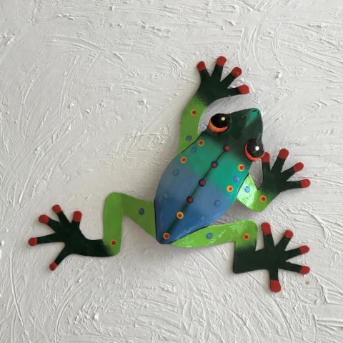 Amphibian Buddies Brass Wall Hooks Climbing Frog Carved Wall Hanging Décor  HK156