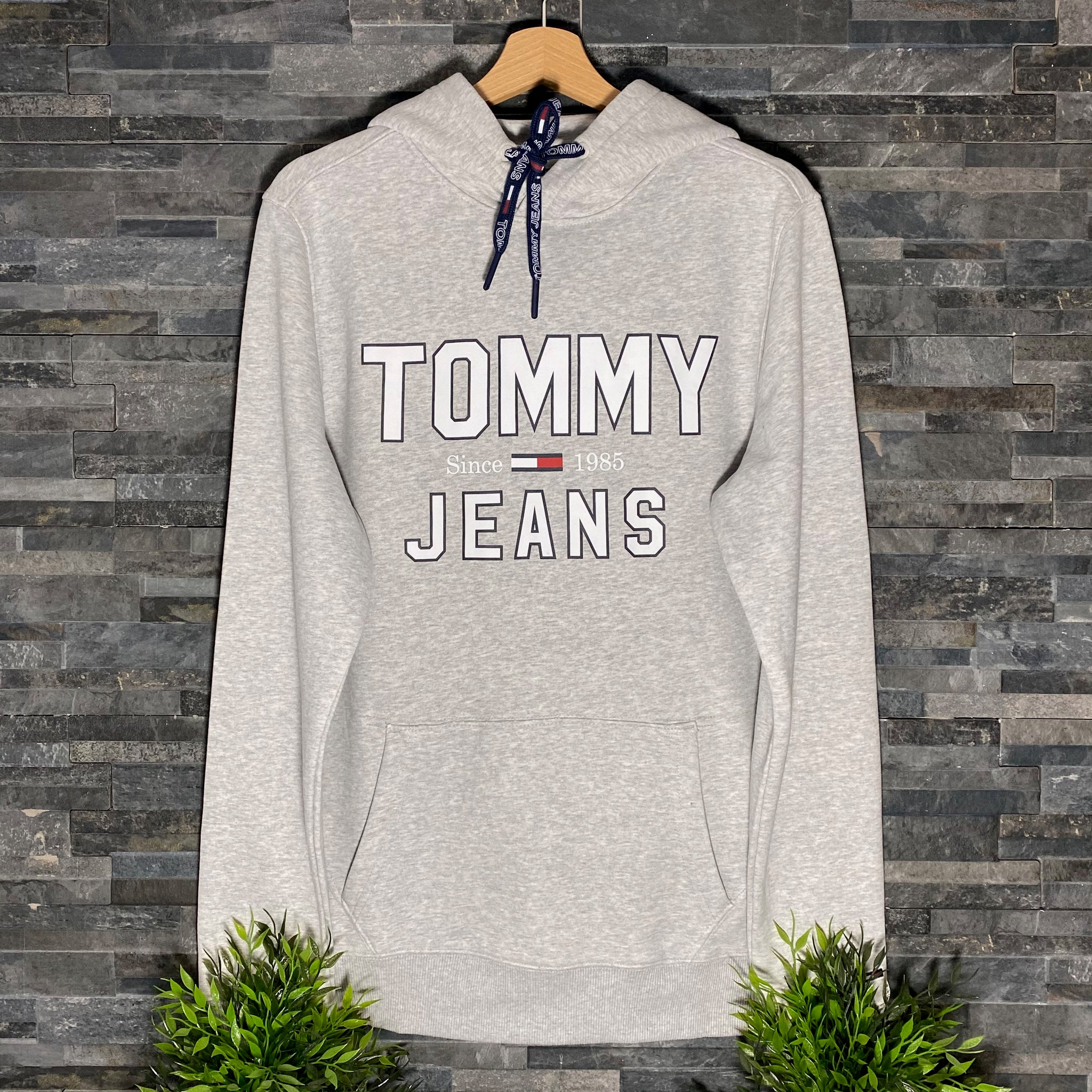 tommy jeans hoodie grey