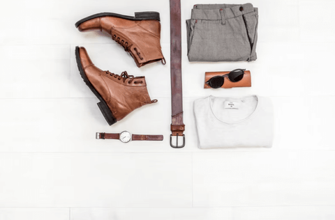 example of smart casual outfit with boots, leather belt, white t shirt and trousers