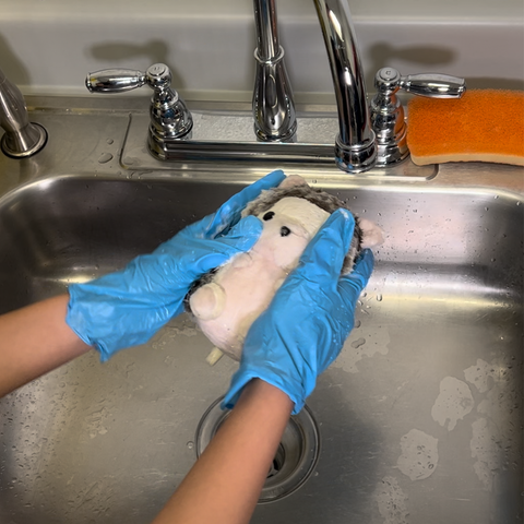 How to Wash Stuffed Animals: A 4-Step Guide