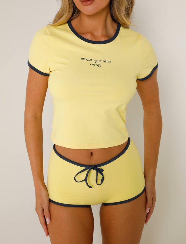 ZAHARA TEE - YELLOW : PALE YELLOW