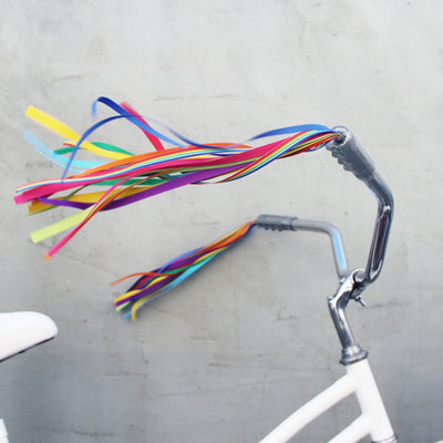 bike with streamers