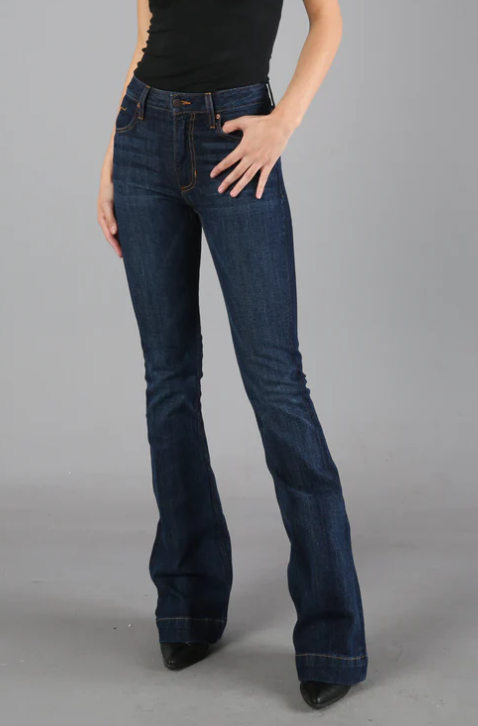 Kimes Women's Chloe Mid Rise Flare Bootcut Jeans - Blue