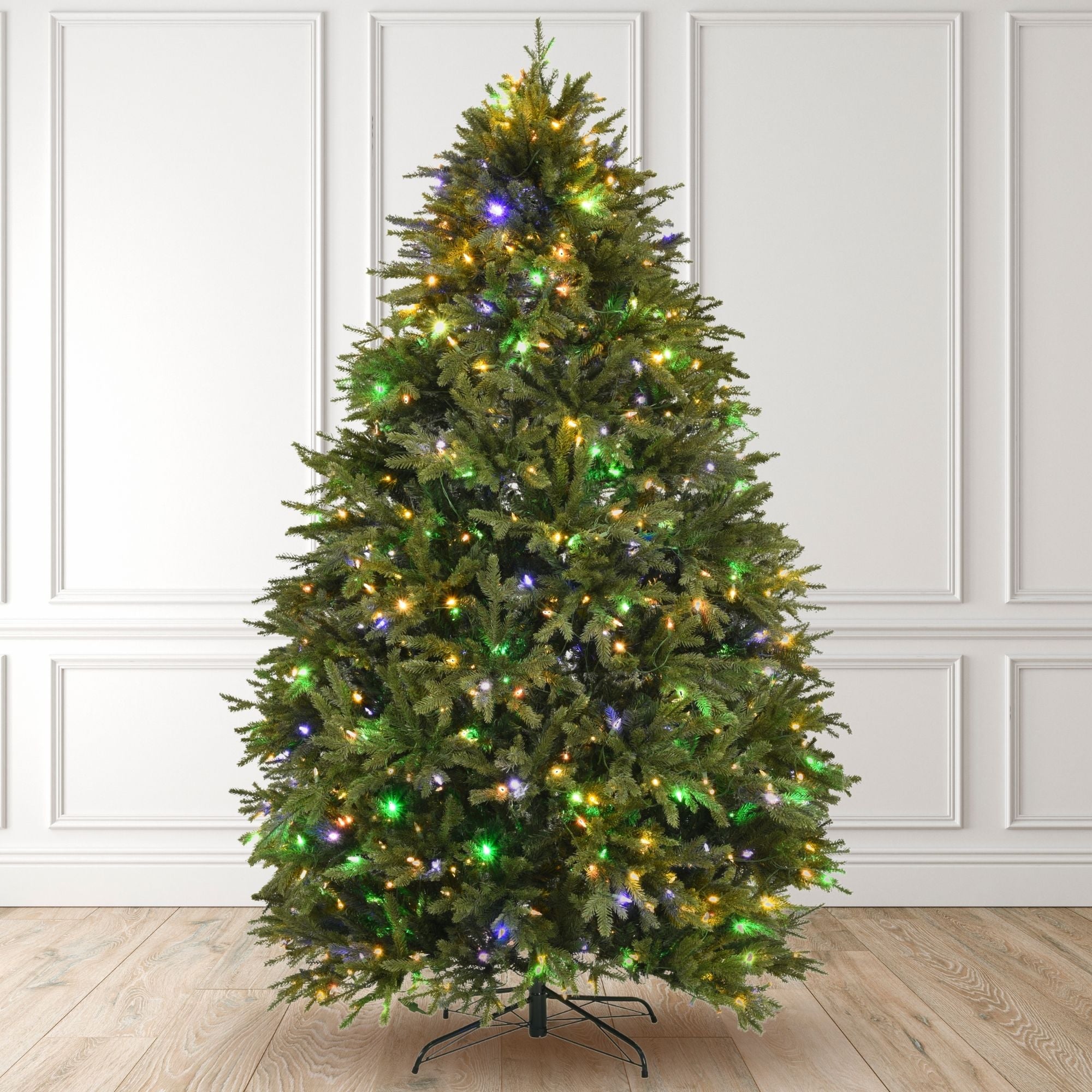 Artiplanto Oscar Most Realistic Artificial Fir PreLit Christmas Tree