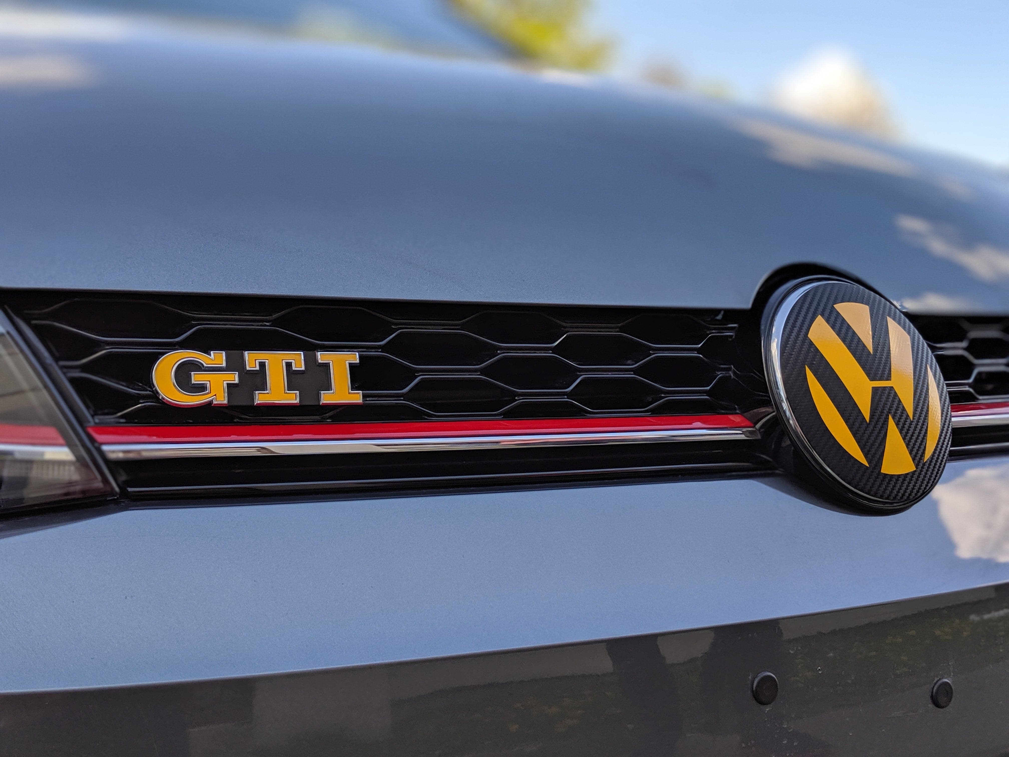 VW Golf 7 VII TCR Pure Grey Front & Heck Emblem Schwarz Zeichen Logo  Facelift