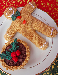 Decorating this Holiday Season by Knitting Your Own Christmas Ornaments