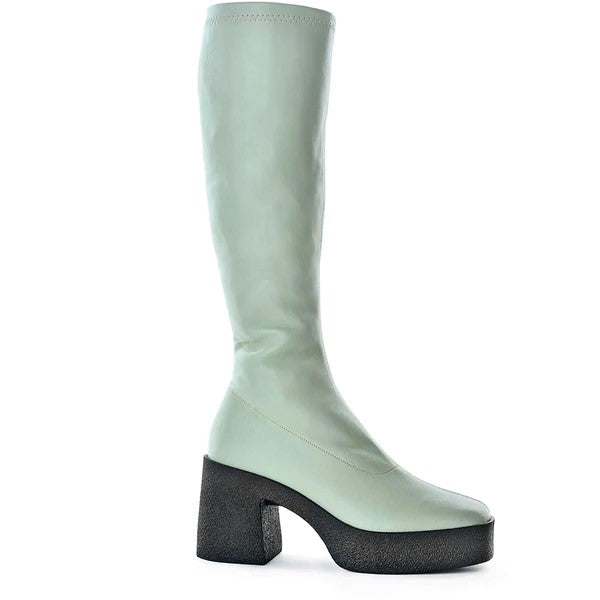 akaada izumi pastel green crinkle boots