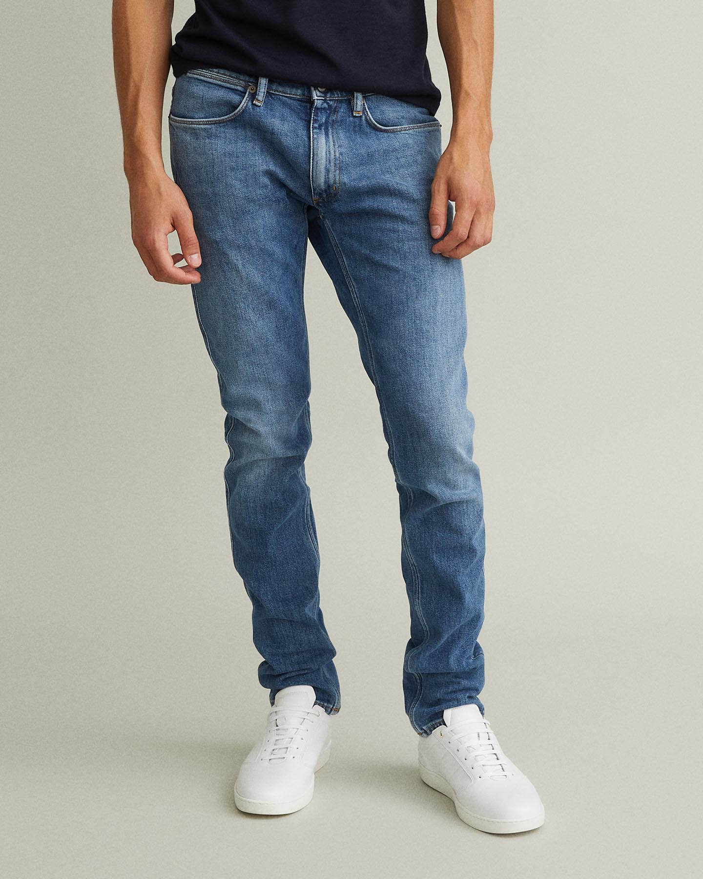 amiri snake patch jeans