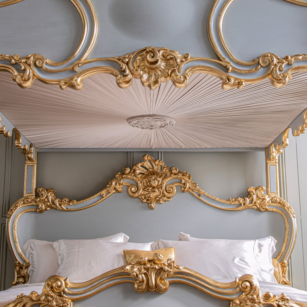 19th C. Italian Rococo Style Giltwood Headboard – La Maison London