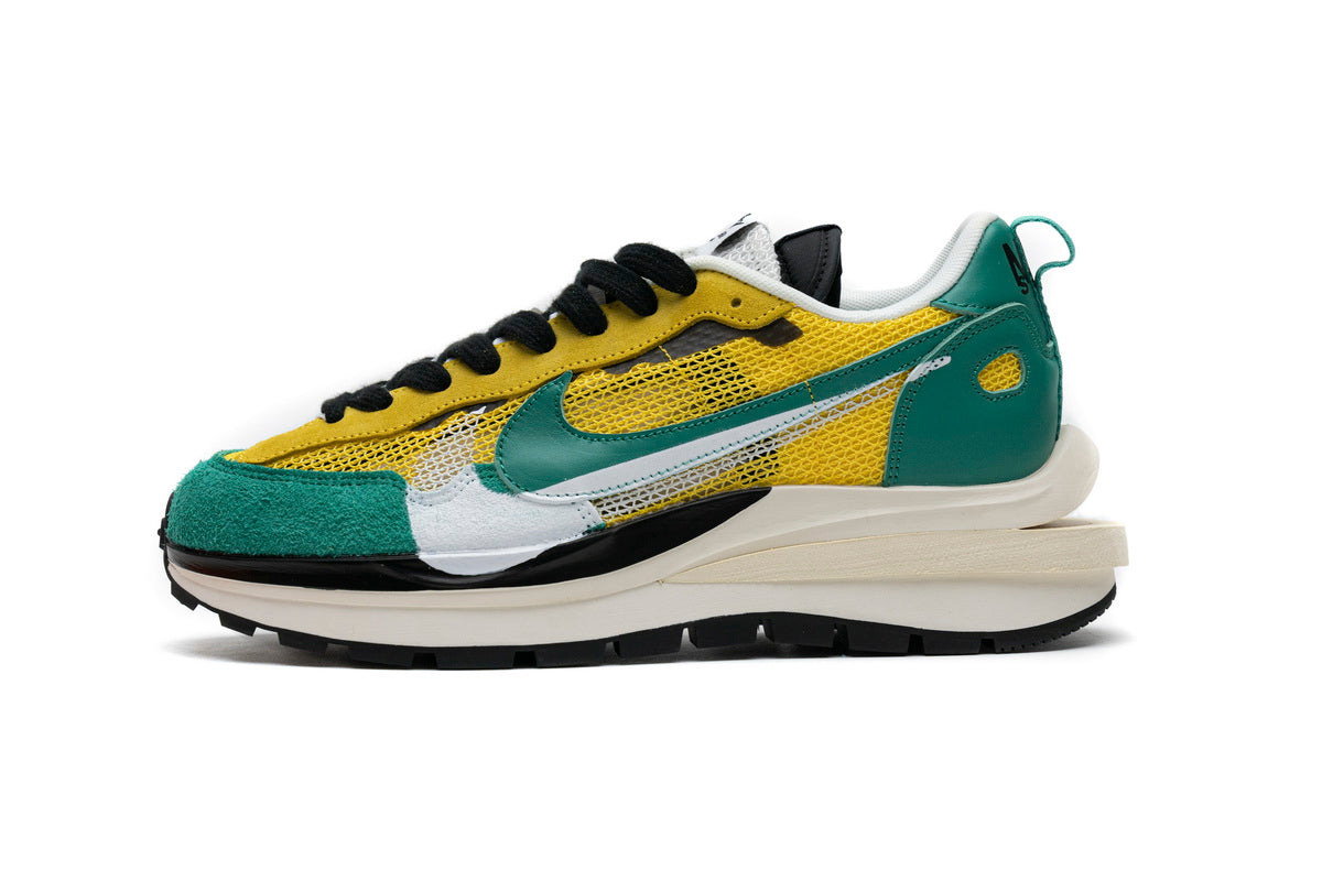 nike pegasus sacai