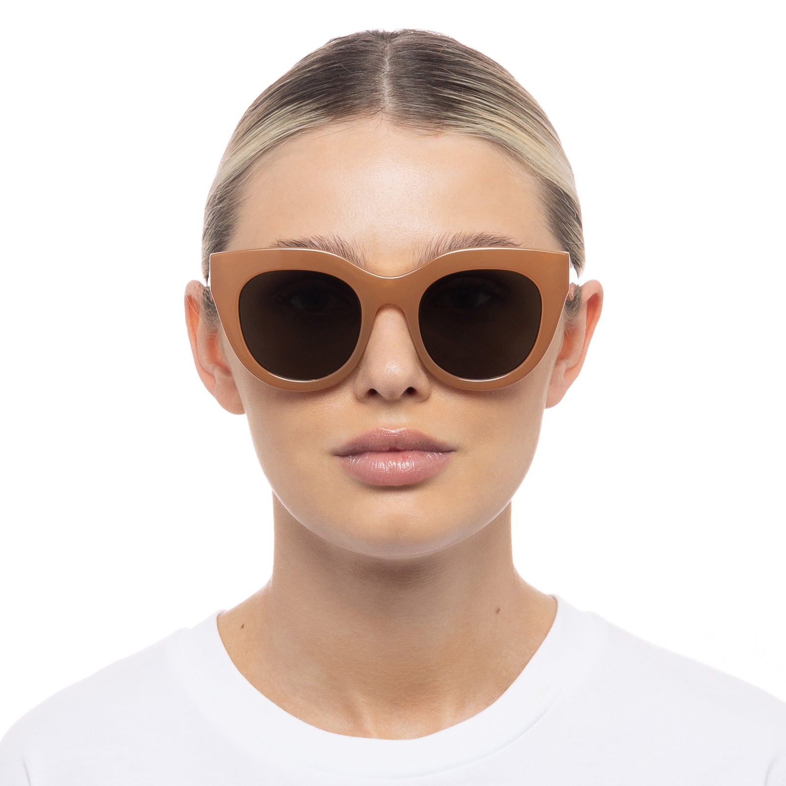 Air Heart | Tan Female Sunglasses Le