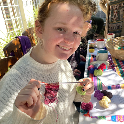 A young colour enthusiast and beginner knitter