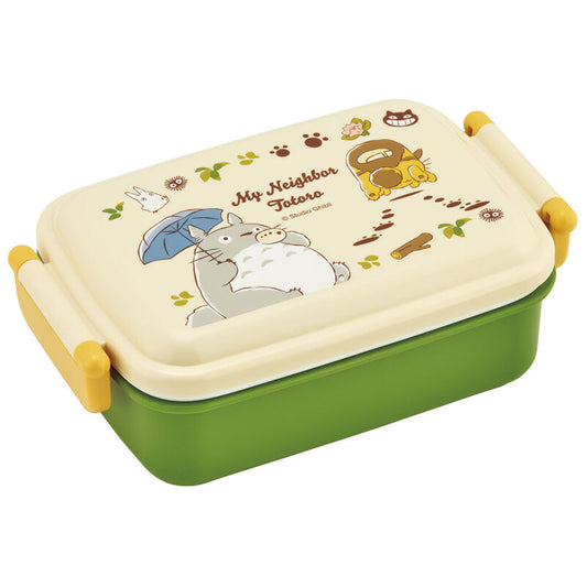 Japanese bento box: Totoro edition 💫💫💫 - - - - - - - - - - - - - 