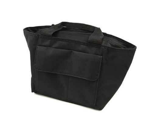 https://cdn.shopify.com/s/files/1/0029/8962/products/Lunch_Bag_-_Black_2.8L_-_2_grande_f69d25a4-019e-40b1-b8d0-7f29e240f9da.jpg?v=1621565618&width=533