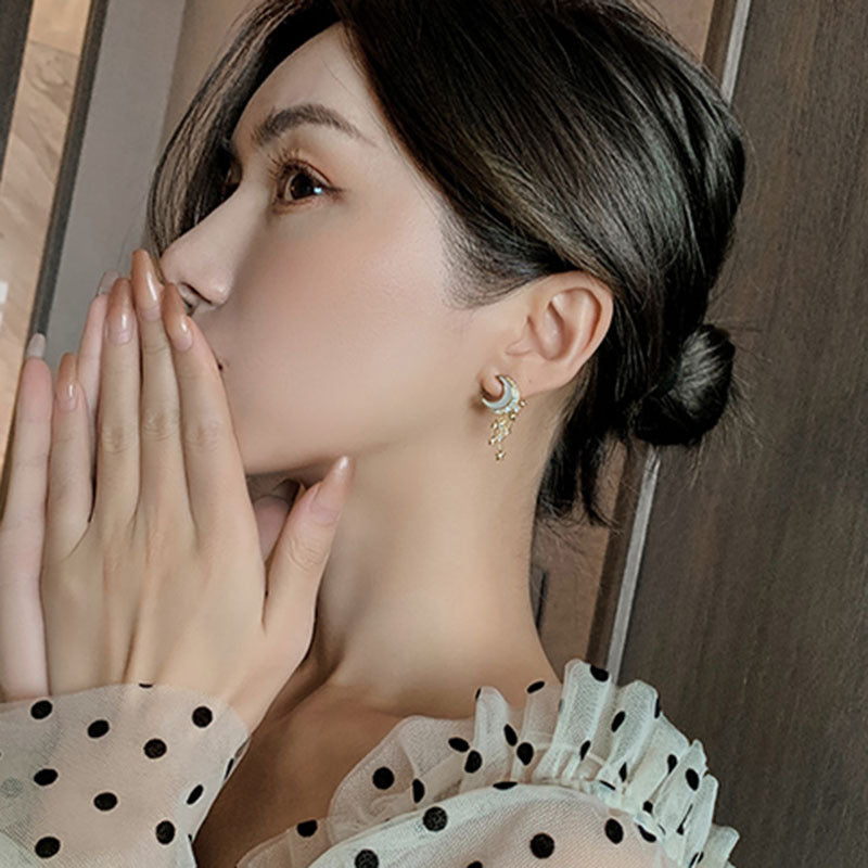 Wholesale Fashion Star And Moon Design Rhinestone Decor Stud Earrings