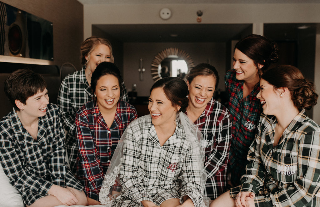 Winter Brides Love Flannel – SS Weddings