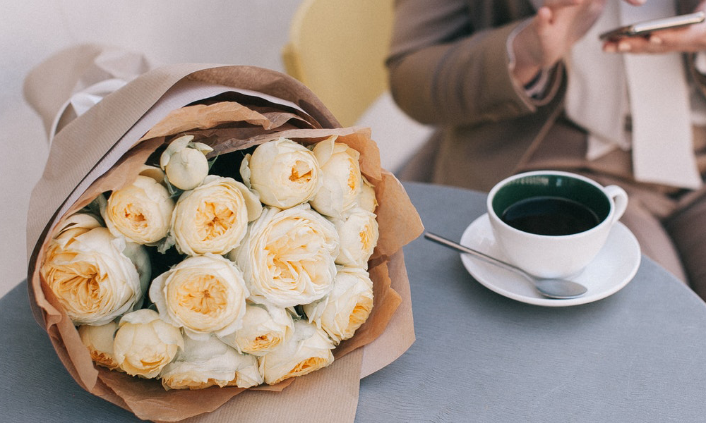 Make Your Own Hand Flower Bouquet