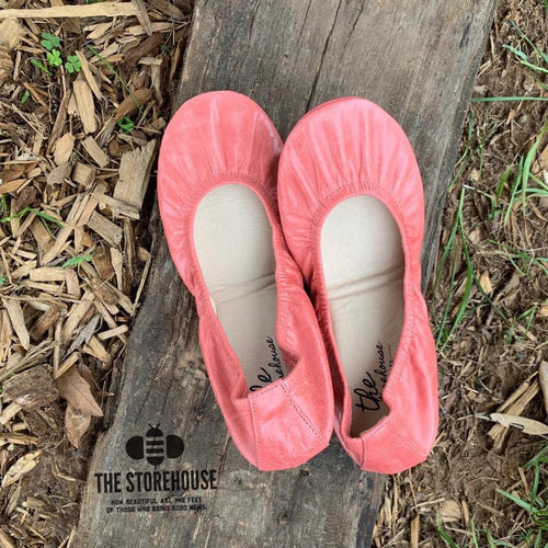 The Storehouse Flats Instock – Penelope 