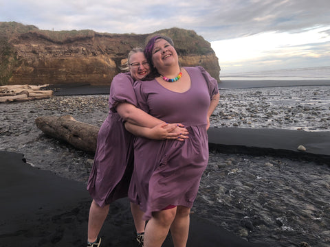 Sara and Joanna, fat babes, wear YOU dresses on a beach