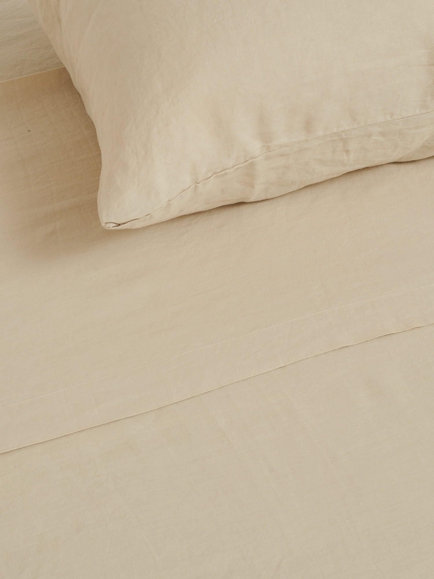 sand color bed sheets