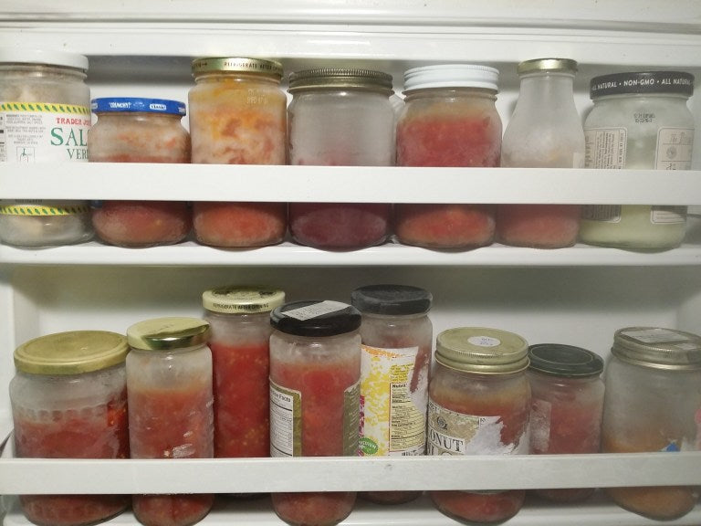 https://cdn.shopify.com/s/files/1/0030/2333/9618/files/frozen_jars_of_roasted_tomatoes.jpg?v=1578905367