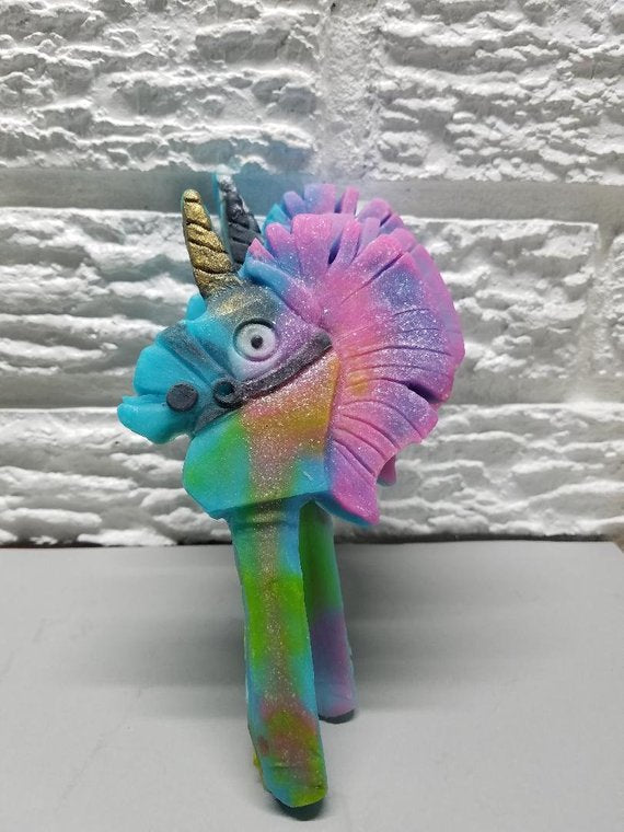 Fortnite Rainbow Smash Pickaxe Unicorn Soap Fortnite Worldwide - fortnite rainbow smash pickaxe unicorn soap