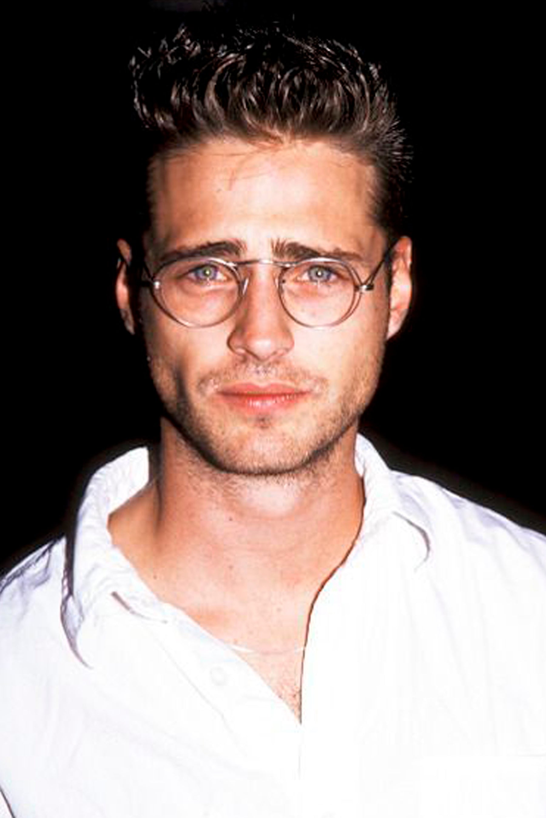 Jason Priestly of Beverly Hills 90210 wearing eyeglasses